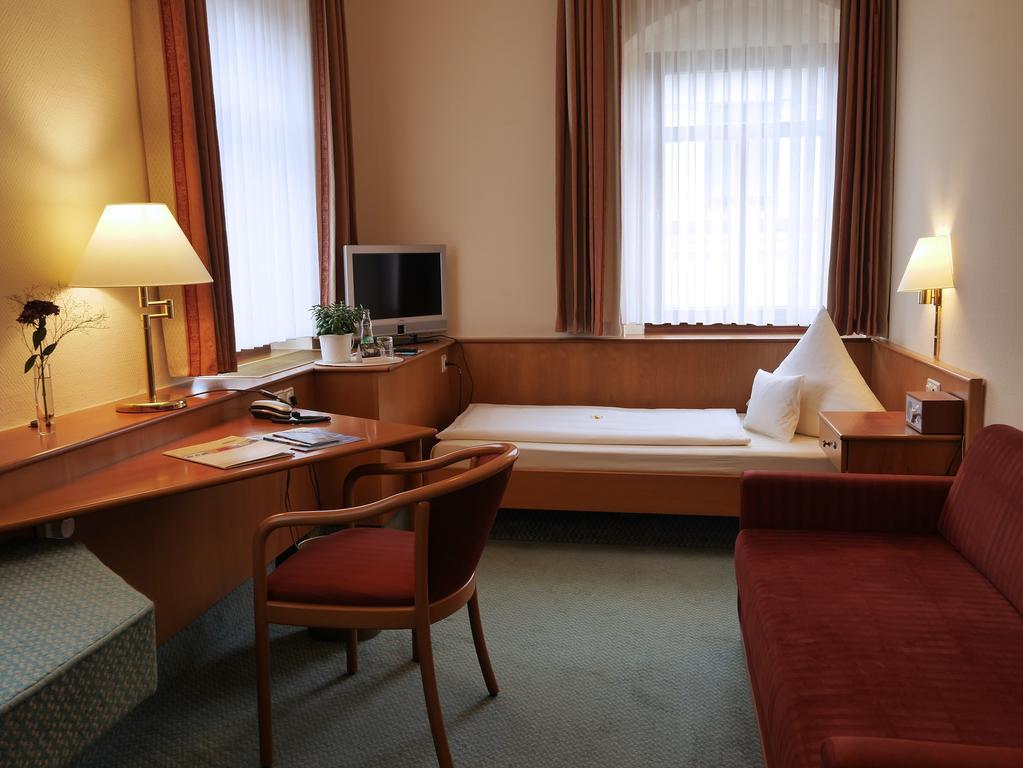 Hotel Martha Дрезден Экстерьер фото
